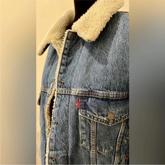 Levis Jacket Mens XL Blue Denim Jean Sherpa Lined Premium Western Trucker NWT - Picture 3 of 6